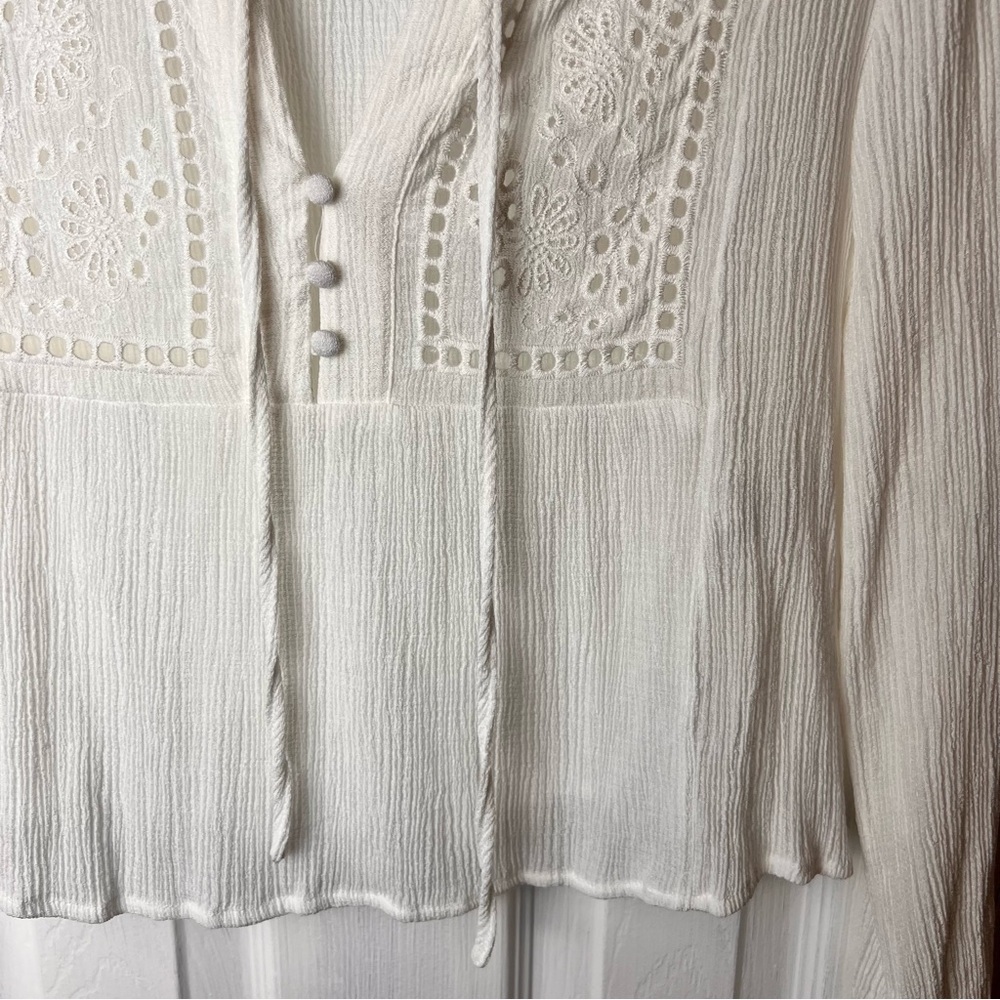 ZARA White Flowy Eyelet Lightweight Long Sleeve V-Neck Boho Blouse - Size XS - Picture 4 of 7